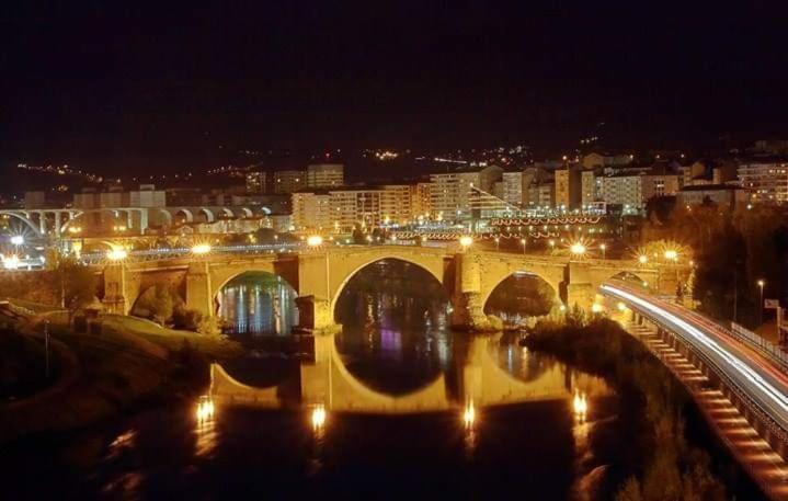 Castelodobispo - Ourense Sobrado del Obispo Ngoại thất bức ảnh